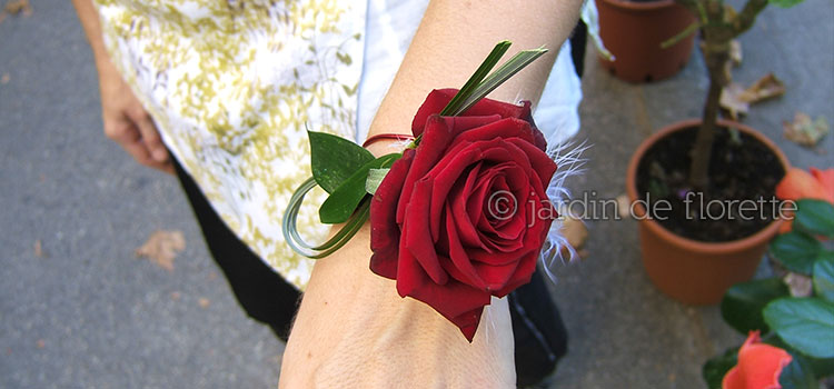 Bracelet à base de rose