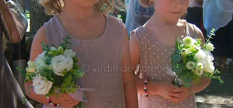 Bouquet des demoiselles d'honneur de la mariée